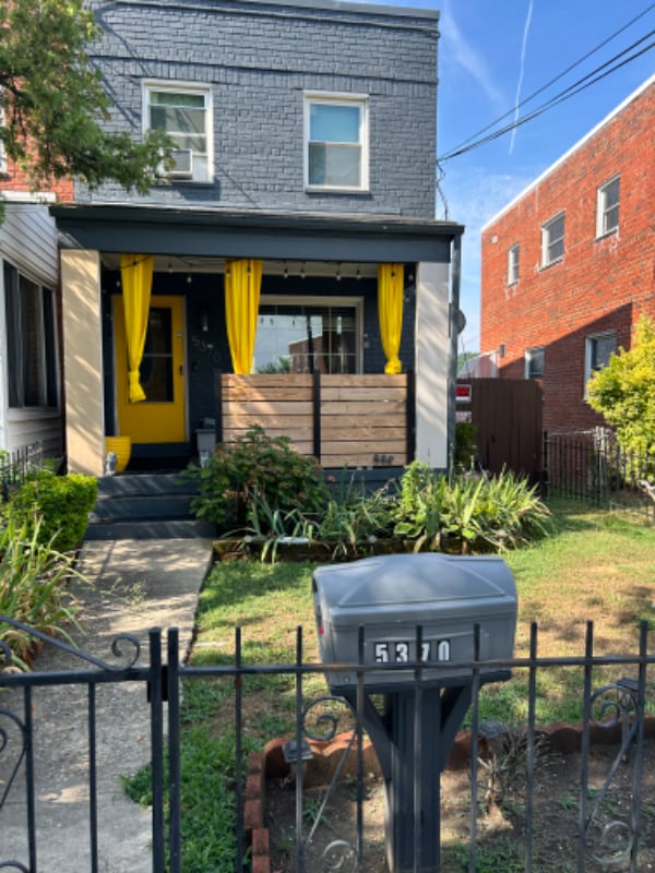 Photo - 53790 Chillum Pl NE (Washington, DC)