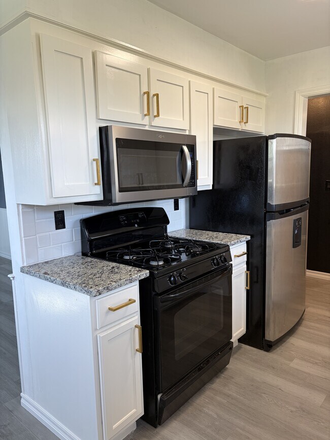Foto del edificio - 912 NW 20th St