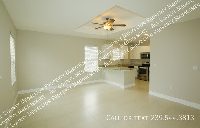 Foto del edificio - 7469 Pebble Beach Rd