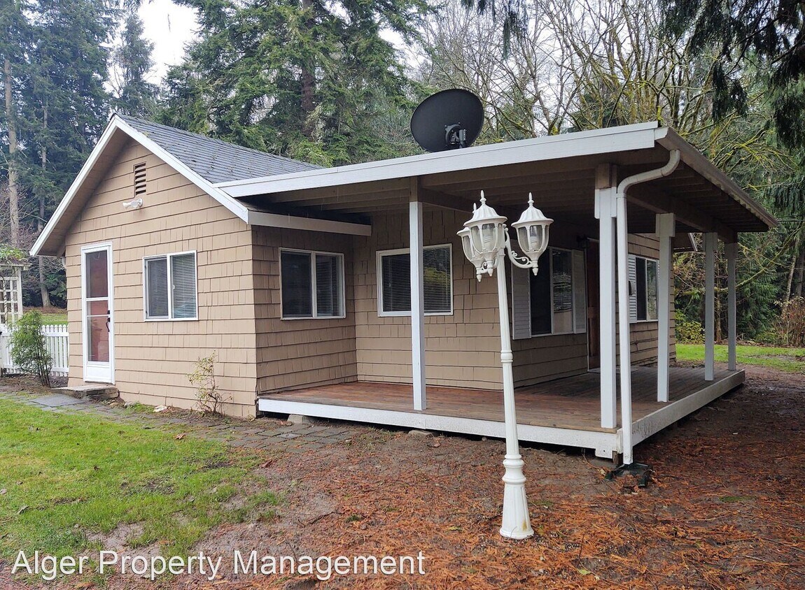 2 br, 1 bath House 29390 Hwy 3 House Rental in Poulsbo, WA