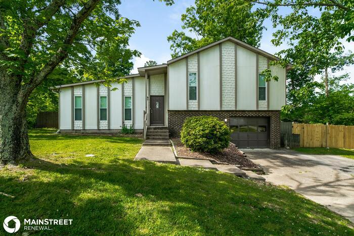 Primary Photo - 333 25th Ave NE, Center Point, AL 35215