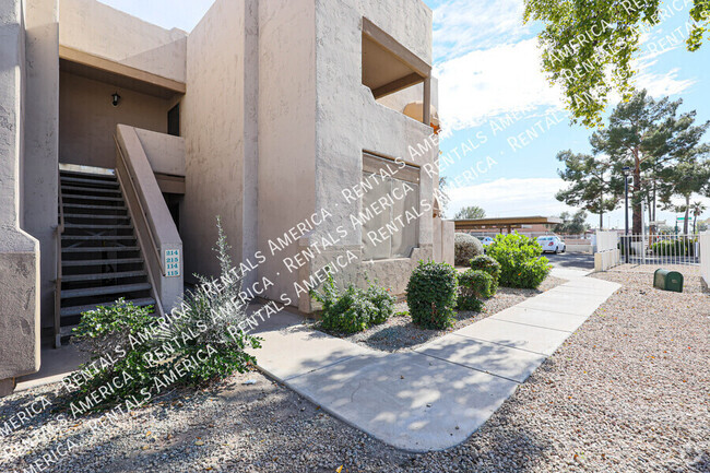 Building Photo - 5035 N 17th Ave