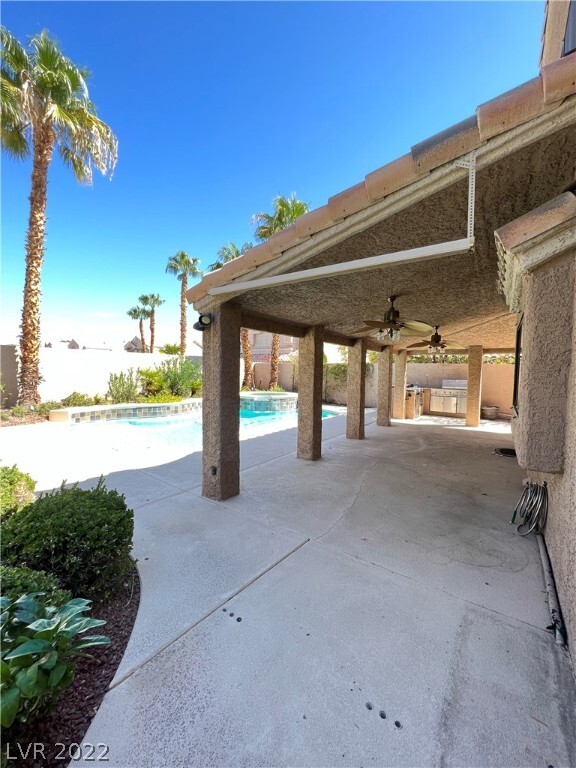 Foto del edificio - 8404 Squaw Valley Ave