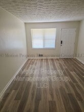 Building Photo - 1595 Carlisle St NW