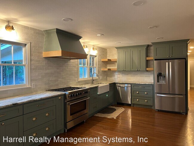 Foto del edificio - 3 br, 2 bath House - 2331 Lake Air Drive