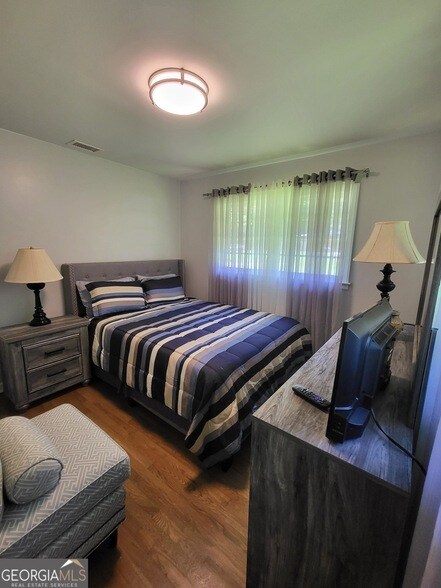Foto del edificio - 4030 Stonewall Tell Rd