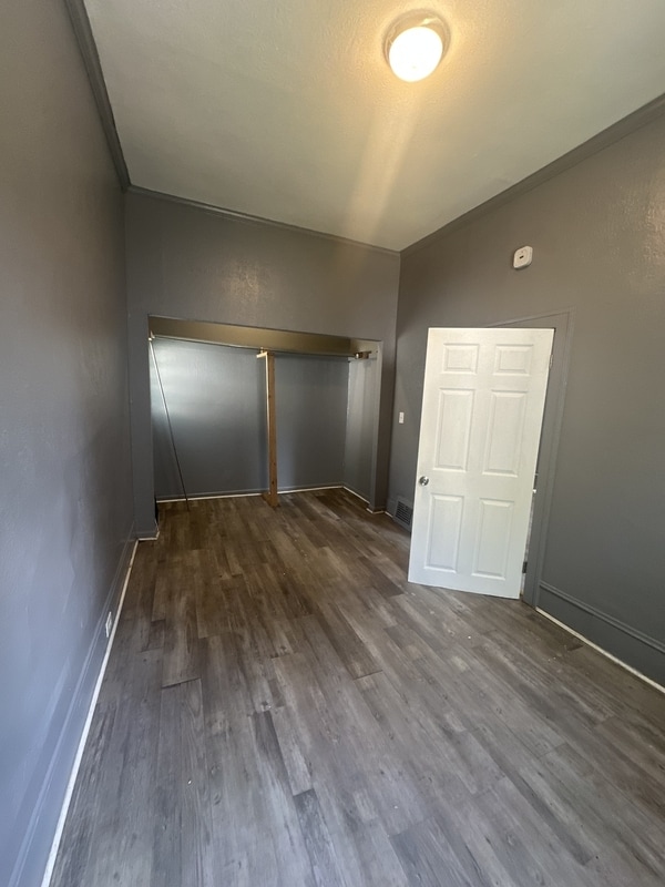Building Photo - 2179 W 83rd St