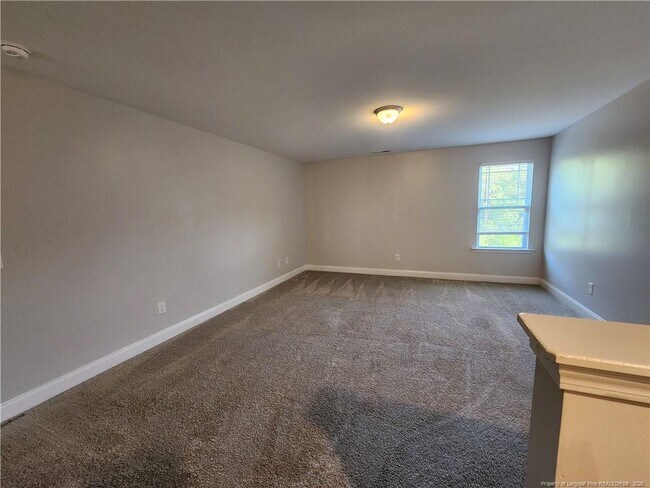 Building Photo - 501 Angel Oak Dr