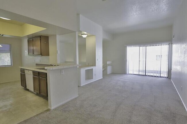 Building Photo - 7916 E Colette Cir