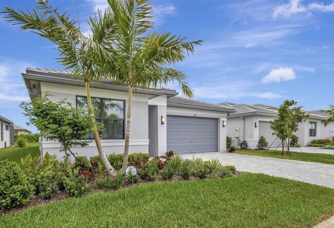 Building Photo - 12557 SW Rain River Dr