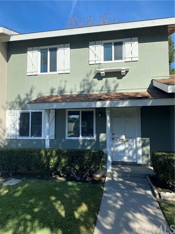 Building Photo - 9805 Continental Dr