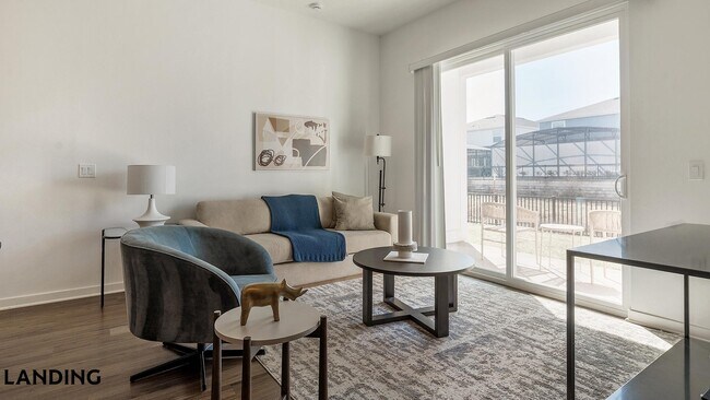 Foto del edificio - 515 Corso Ln