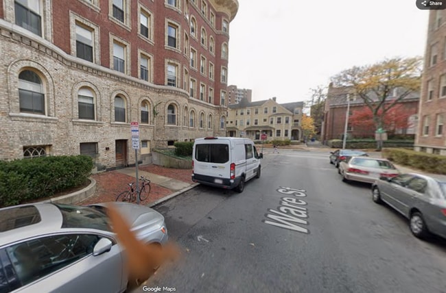 Building Photo - 2 Ware St