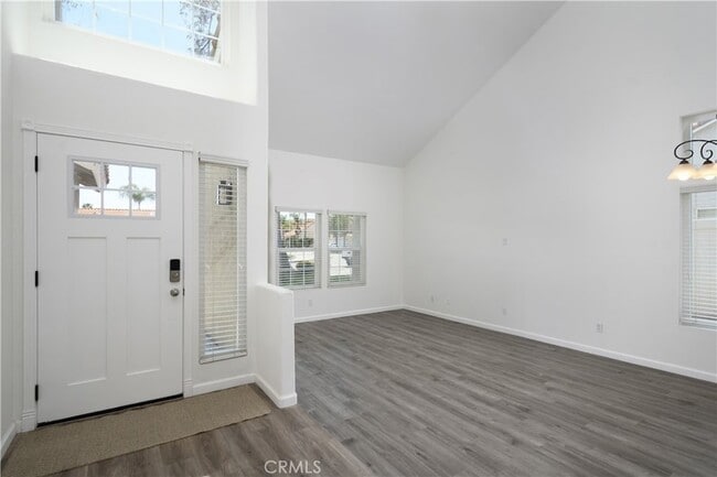 Building Photo - 8608 Oakthorn Cir