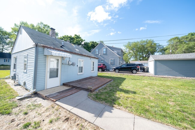Building Photo - 8247 Wentworth Ave S