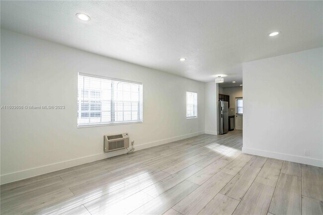 Foto del edificio - 330 84th St