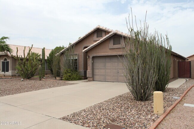 Foto del edificio - 740 W Baylor Ln