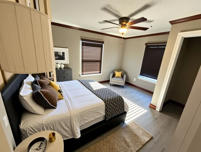 Building Photo - Renovated 3 Bed, 2 Bath Home in Bonham!