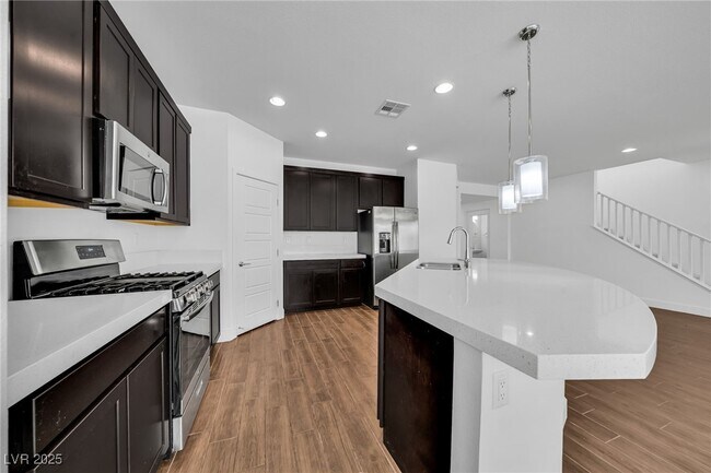 Foto del edificio - 4287 Paragon Highlands Ave