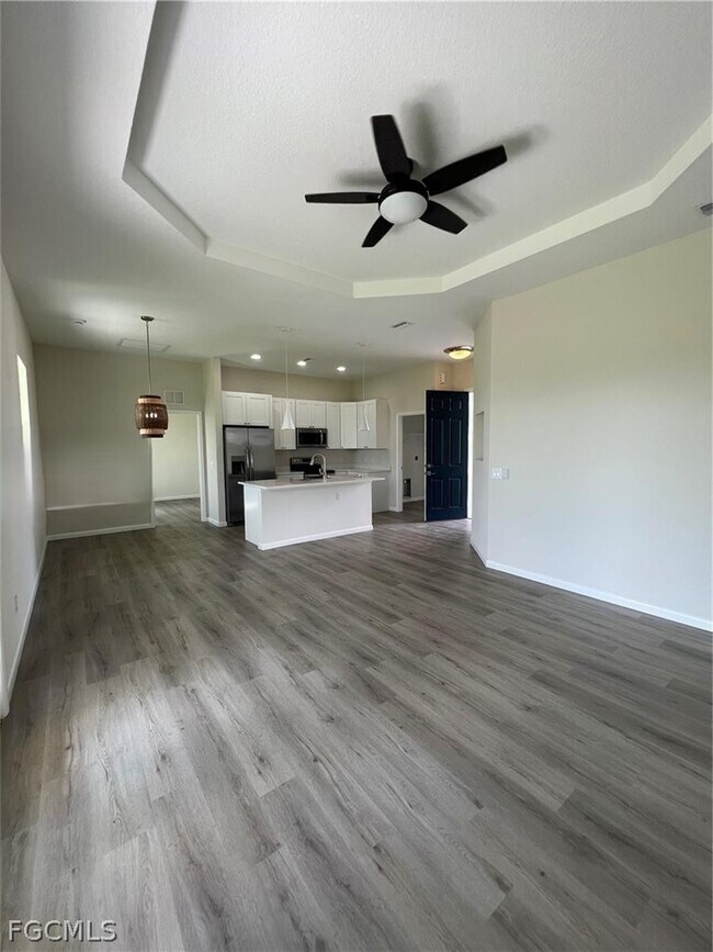 Foto del edificio - 1088 Saturn Ct