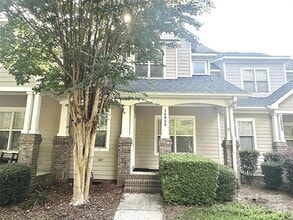 Building Photo - 14939 Alexander Pl Dr