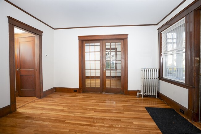 Building Photo - 72 Merrymount Rd