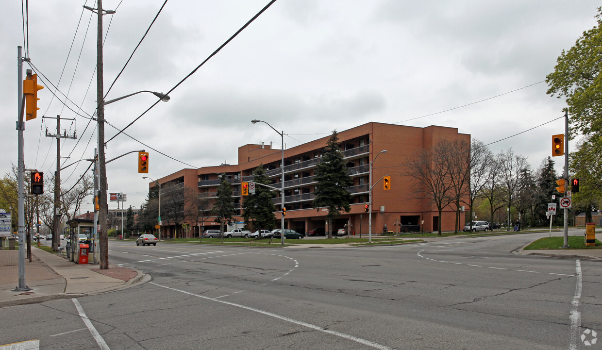Primary Photo - Marjory Cartons Apartments