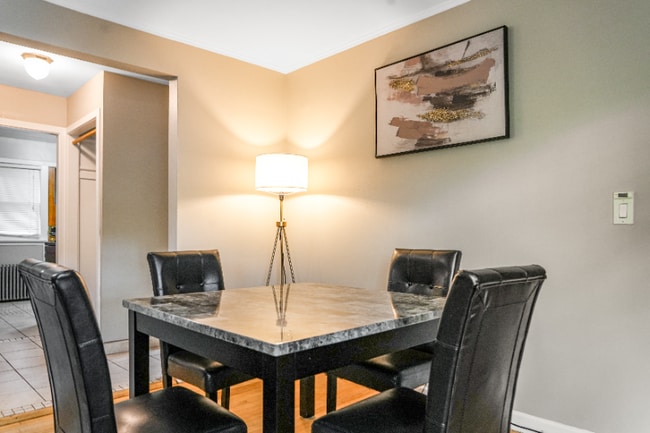 Foto del edificio - 432 Elmwood Ave