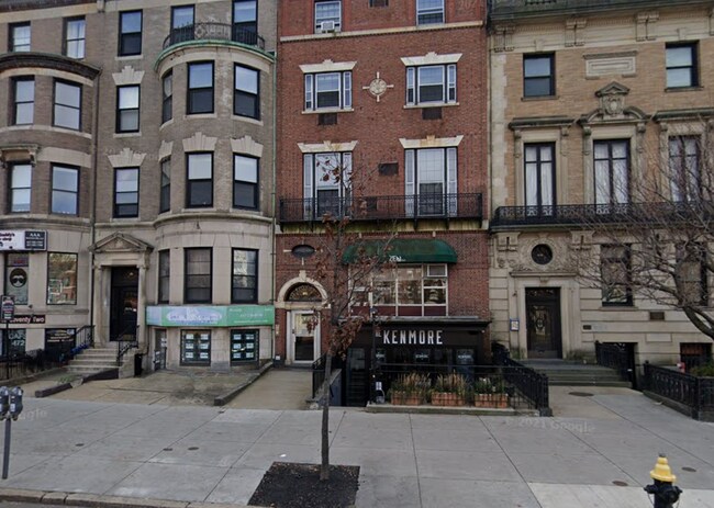 Building Photo - 476 Commonwealth Ave