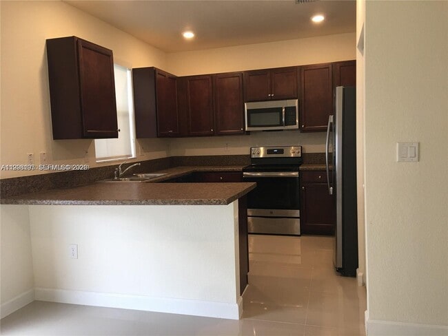 Building Photo - 10323 W 34th Ln