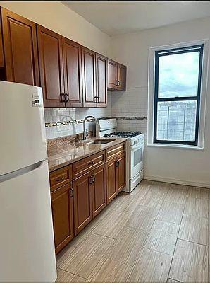 Foto principal - 1 bedroom in BRONX NY 10467