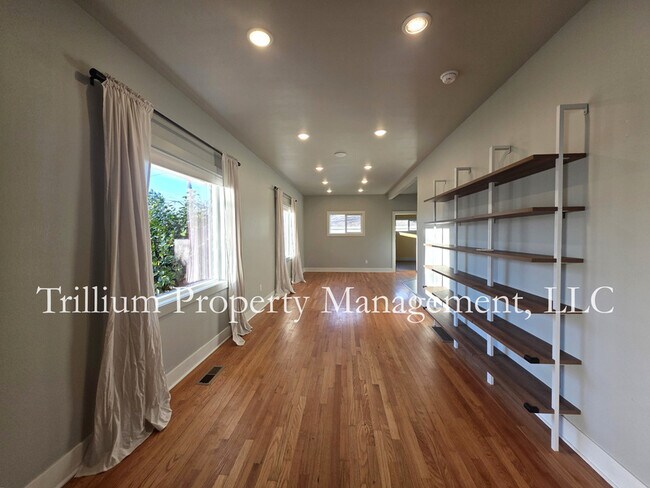 Foto del edificio - 7020 NE 17th Ave