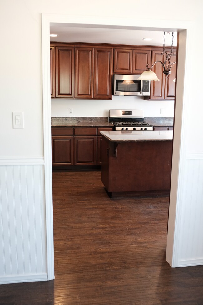 Foto del edificio - 6102 E Monlaco Rd