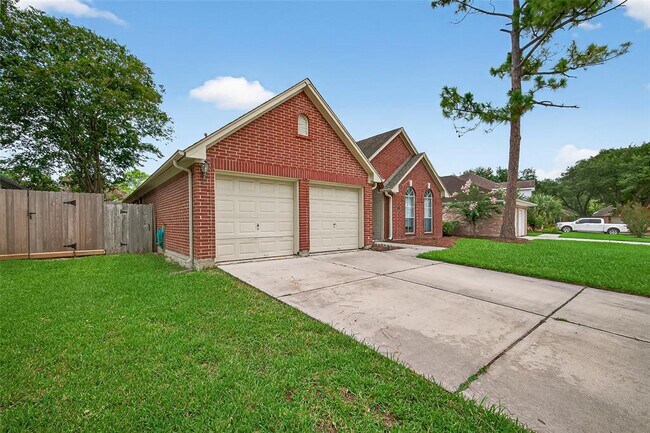 Building Photo - 14015 Loch Creek Ct
