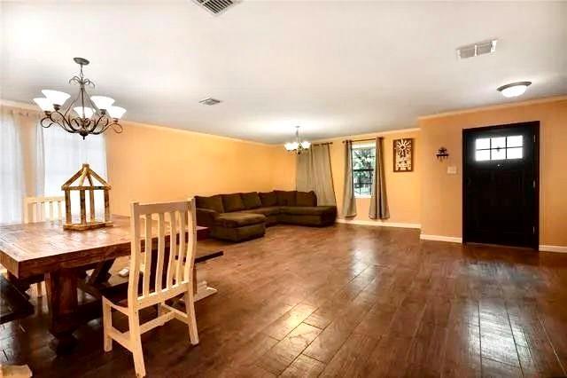 Building Photo - 608 Marbury Way