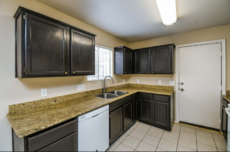 Foto principal - 3143 W Roeser Rd