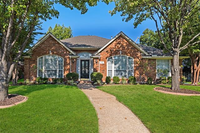 Foto principal - 407 Buttonwood Dr