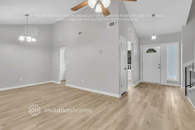 Building Photo - 6791 E Woodridge Pl