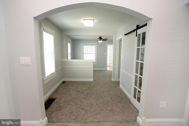 Foto del edificio - 412 W Ocean Heights Ave