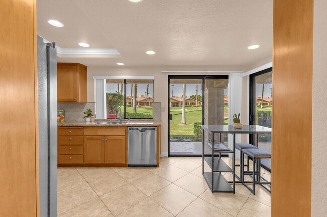 Building Photo - 168 Cam Arroyo S