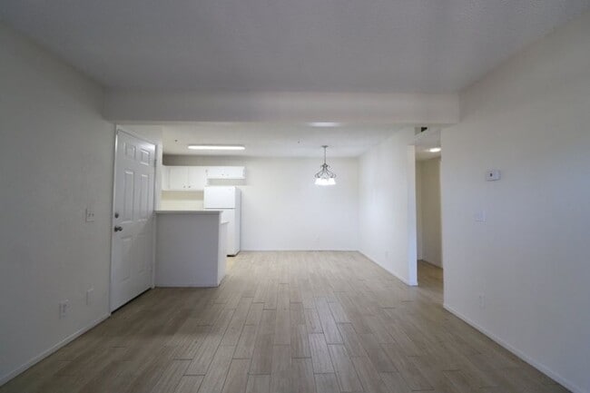 Foto del edificio - Cozy Condo with Private Patio & Resort-Style Amenities