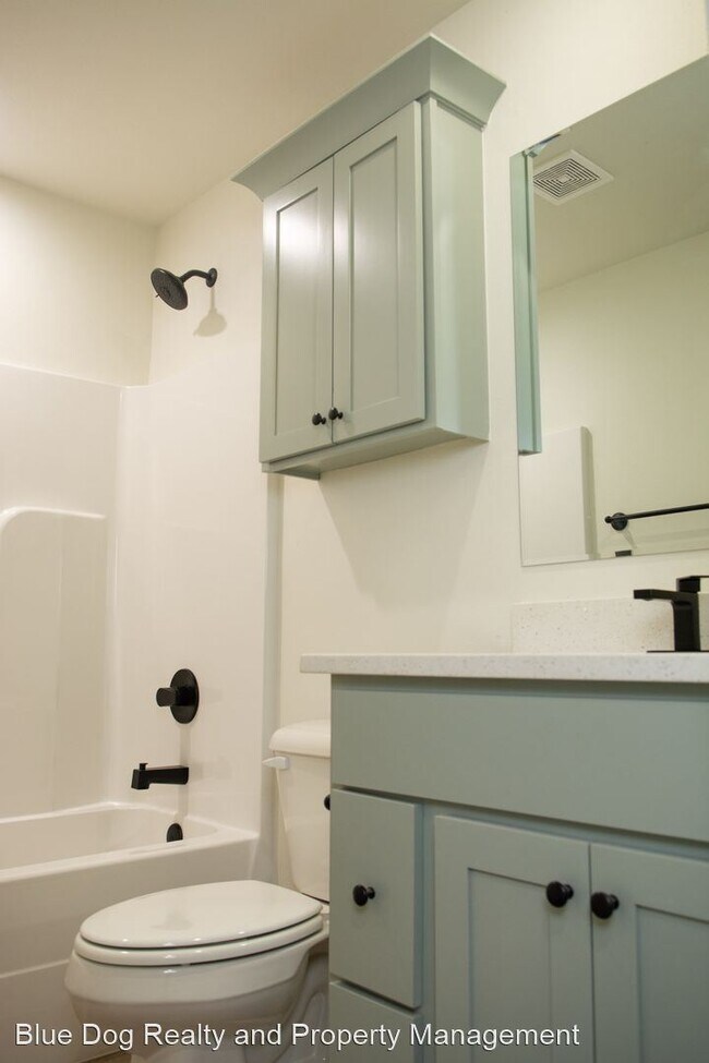 Foto del edificio - 3 br, 2.5 bath House - 158 N Centennial Ave