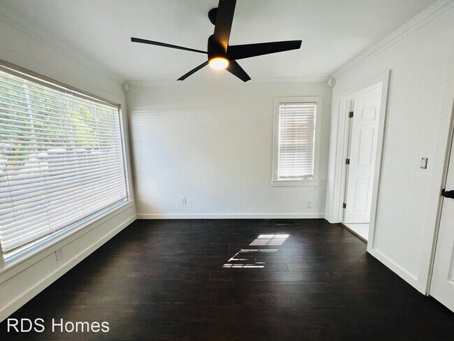 Foto del edificio - 3 br, 2 bath House - 2320 NW 31st St.