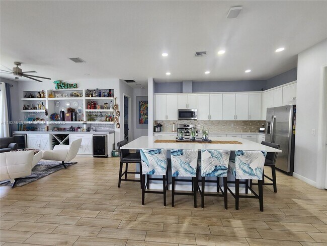 Foto del edificio - 1042 Sweetgrass St
