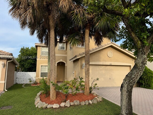 Foto del edificio - 1893 SW 149th Ave