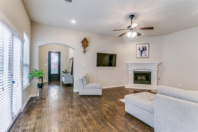 Foto del edificio - 9404 National Pines Dr