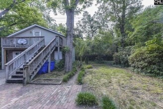 Building Photo - 616 Saluda Ave