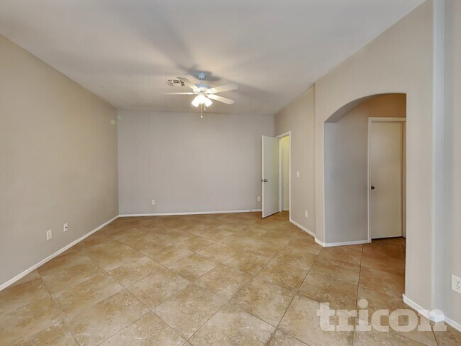 Foto del edificio - 10041 W Williams St