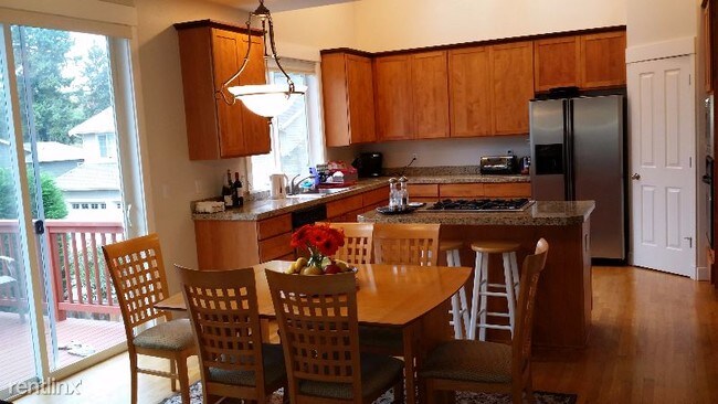 Foto del edificio - 3 br, 3.5 bath House - 11910 se 73rd pl