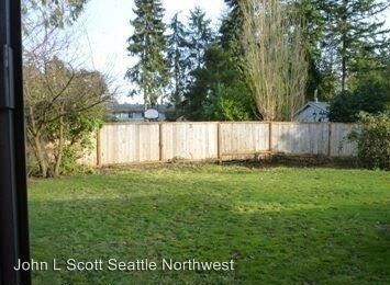 Building Photo - 3 br, 2 bath House - 13306 15th Ave NE
